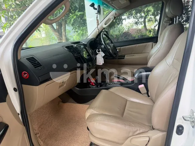 Toyota Fortuner 2015 photo 4