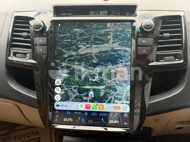 Toyota Fortuner 2015 photo 2