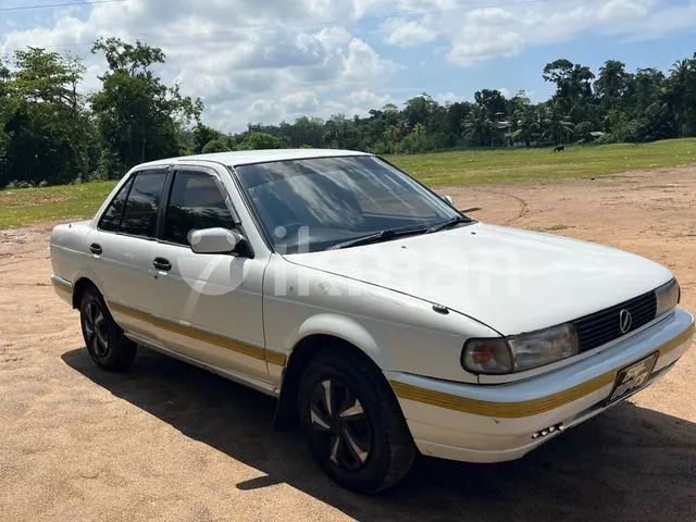 Nissan Sunny