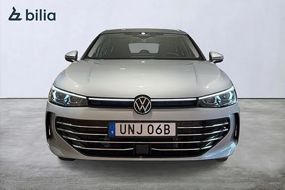 Volkswagen Passat 2025 photo 2