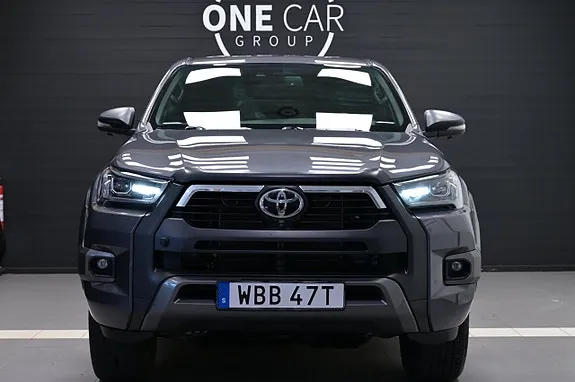 Toyota Hilux 2022 photo 2