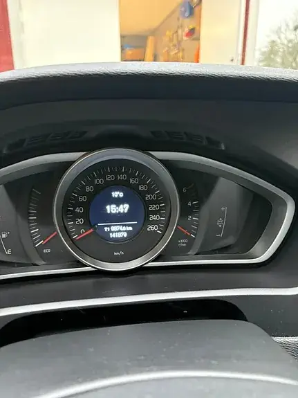 Volvo V40 2018 photo 4