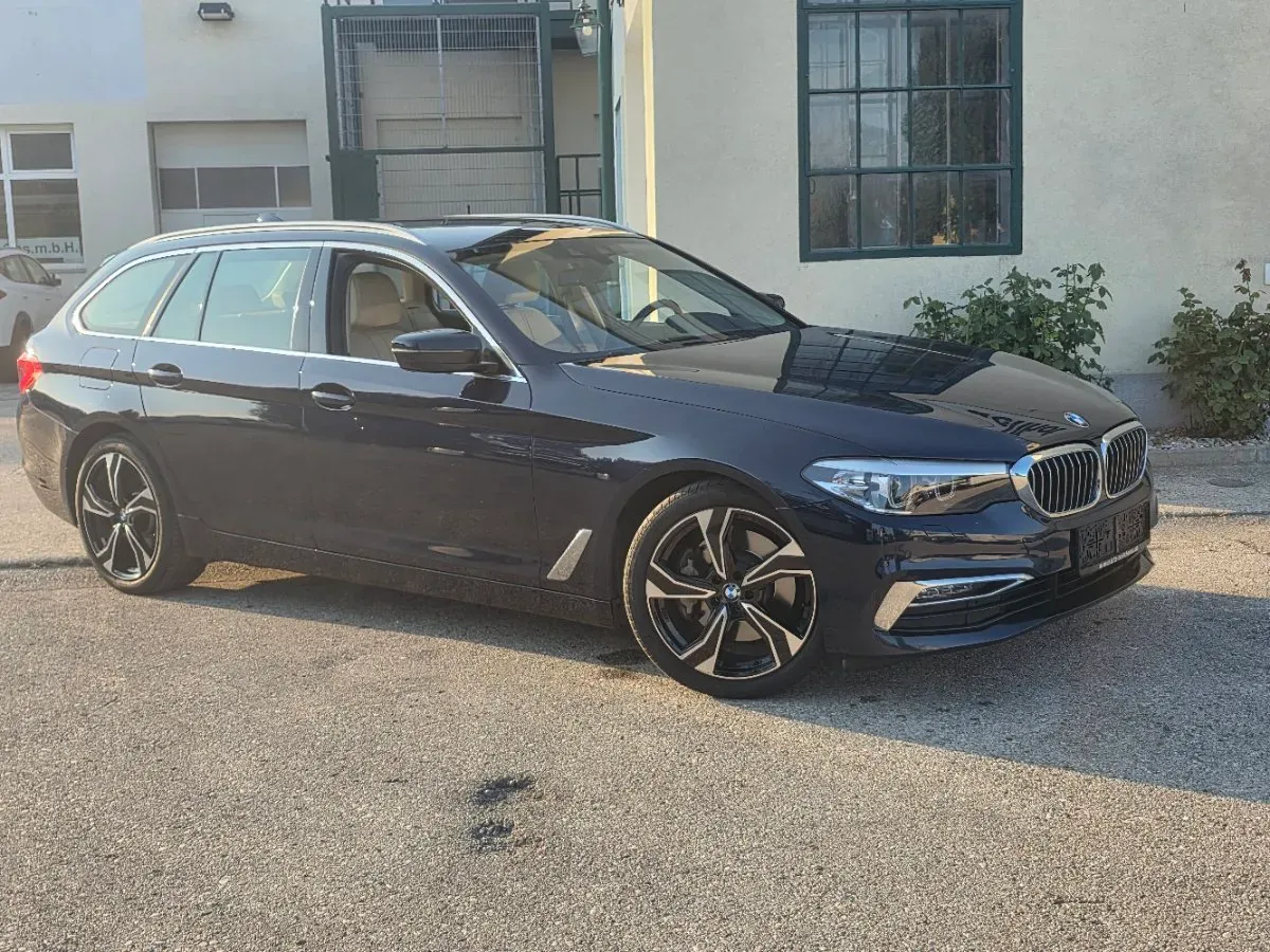 BMW 5 Series 2018 photo 2