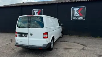 Volkswagen T5 2012 photo 3
