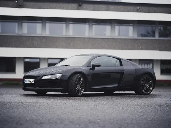 Audi R8 2008 photo 4