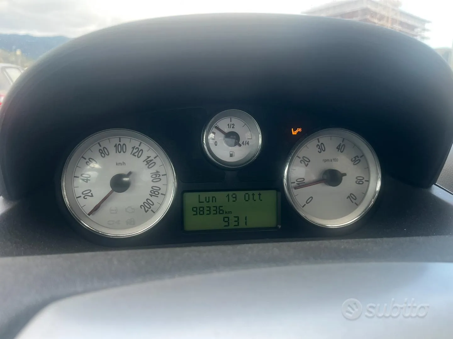 Lancia Ypsilon