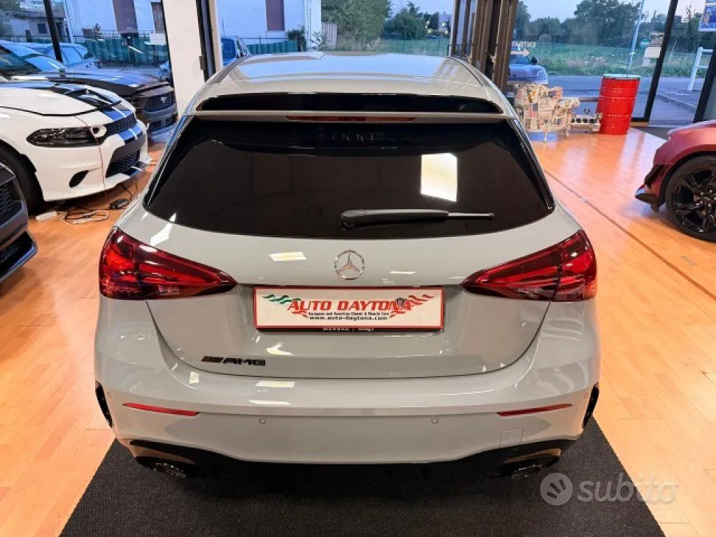Mercedes-Benz A 180 2025 photo 5