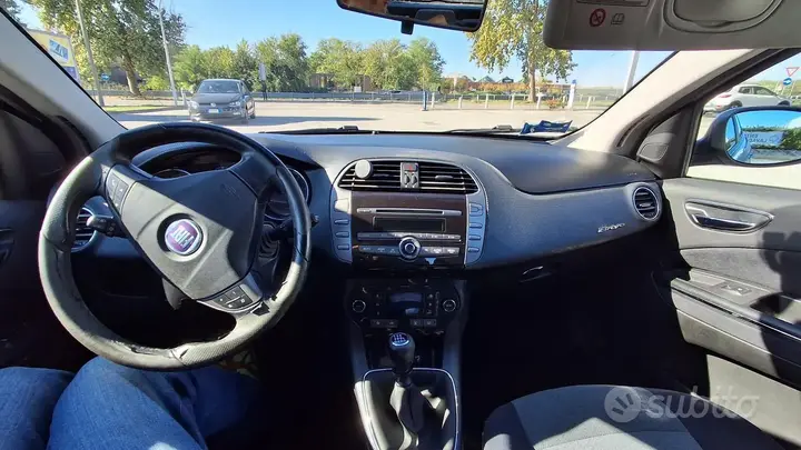 Fiat Bravo 2010 photo 4