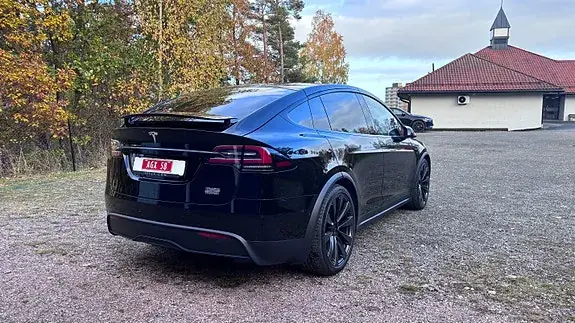 Tesla Model X 2023 photo 3