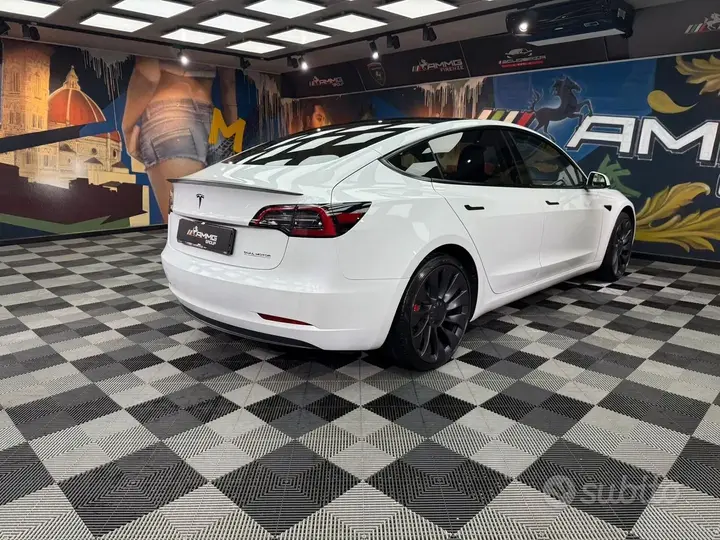 Tesla Model 3 2023 photo 5