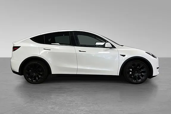 Tesla Model Y 2022 photo 3