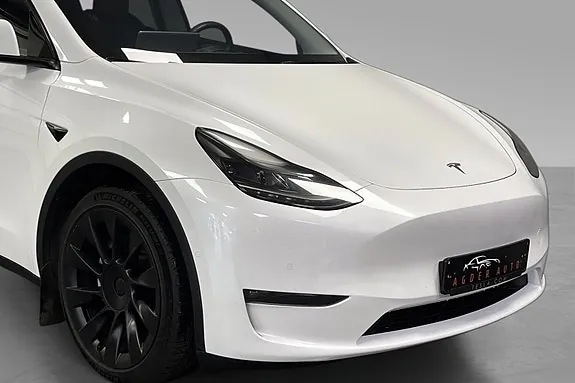Tesla Model Y 2022 photo 5