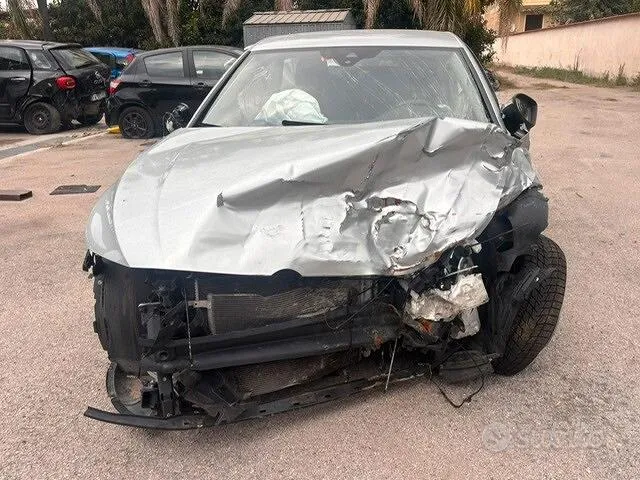 Volkswagen Golf 2023 photo 3