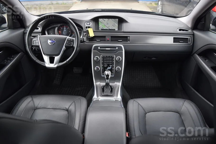 Volvo V70 2017 photo 4