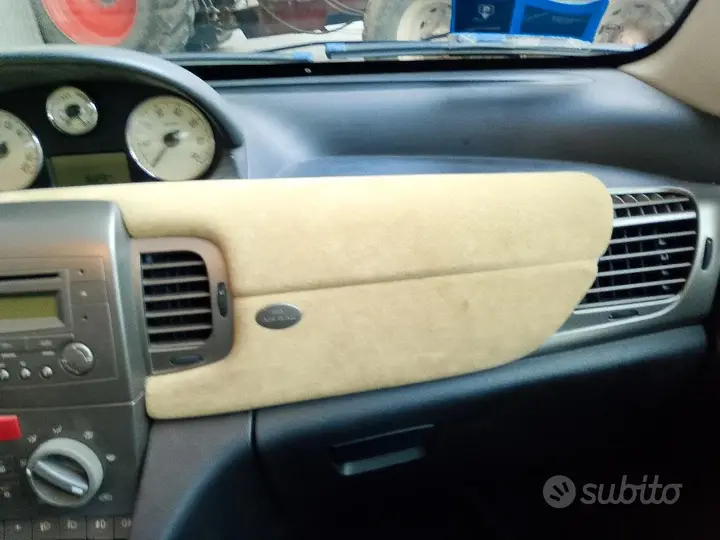 Lancia Ypsilon 2005 photo 5