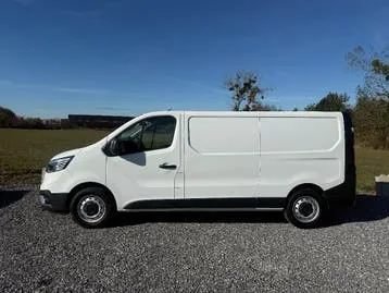 Renault Trafic 2022 photo 3