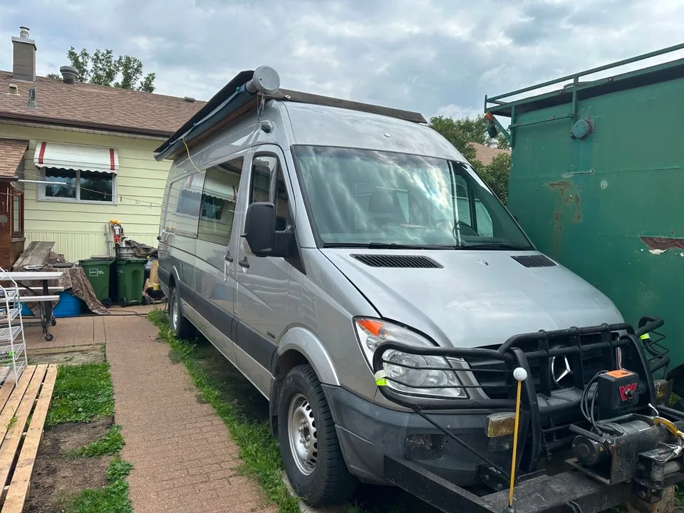 Mercedes-Benz Sprinter Van