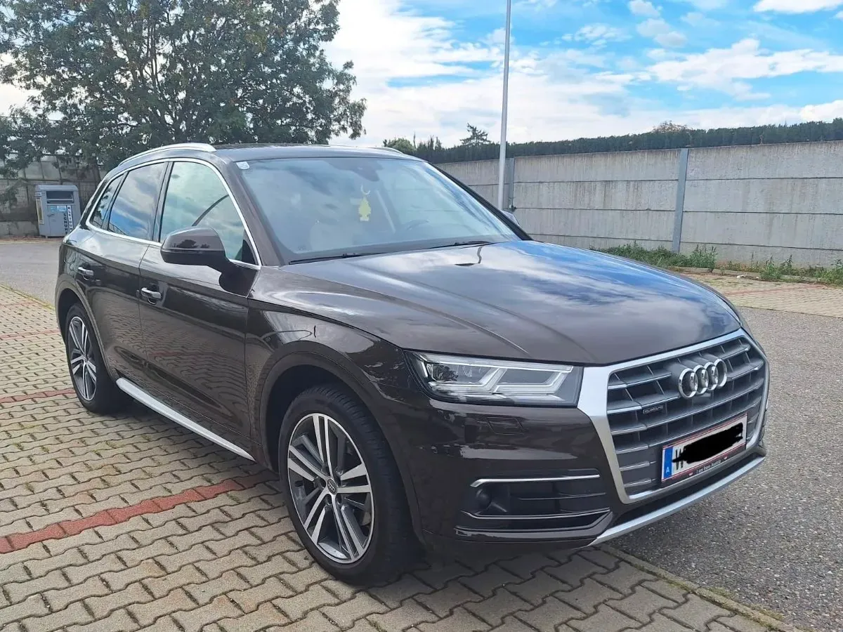 Audi Q5 2017 photo 2