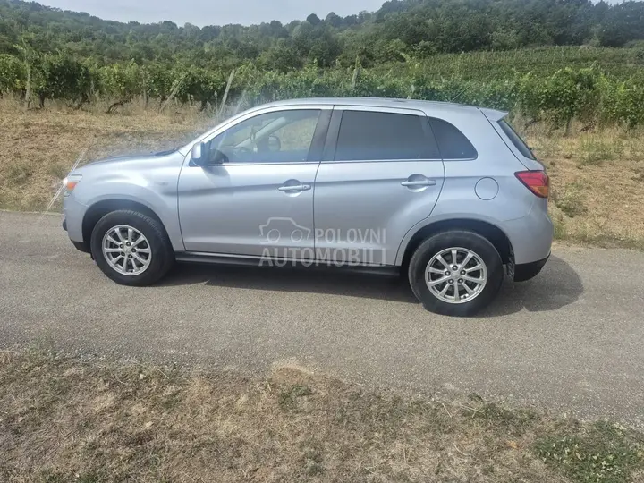 Mitsubishi Asx 2012 photo 5