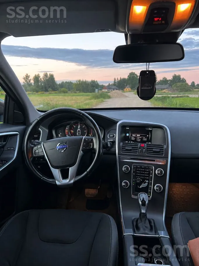 Volvo Xc60 2015 photo 3