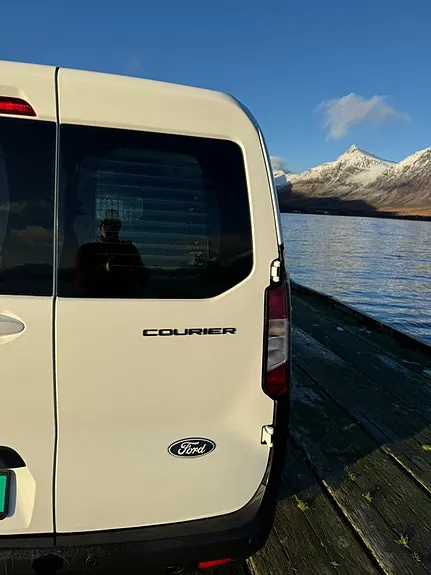 Ford Transit Courier 2025 photo 5
