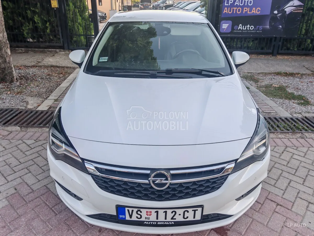 Opel Astra K 2015 photo 4