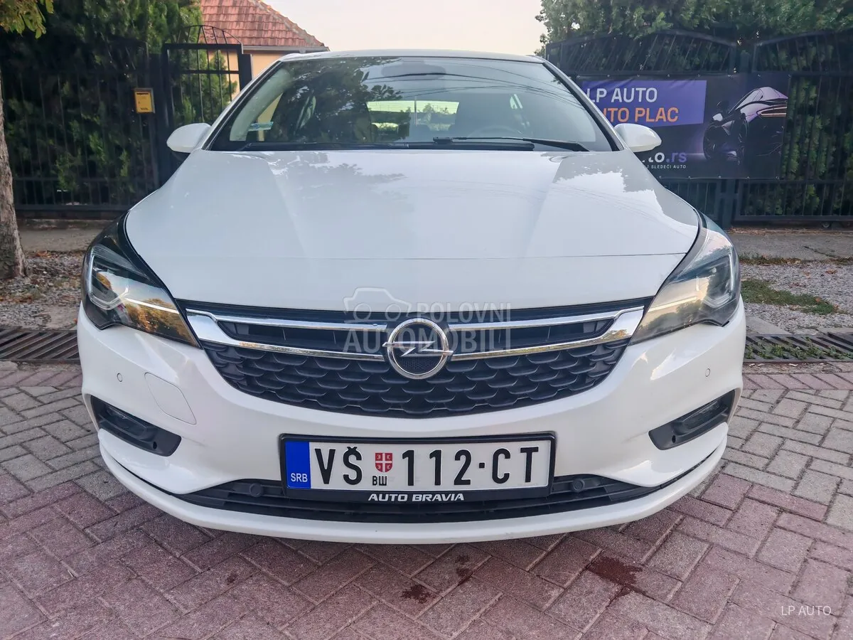 Opel Astra K 2015 photo 3