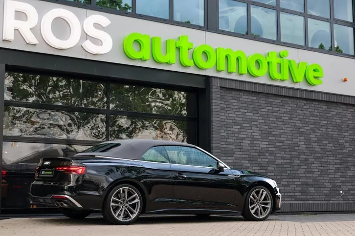 Audi S5 2023 photo 2
