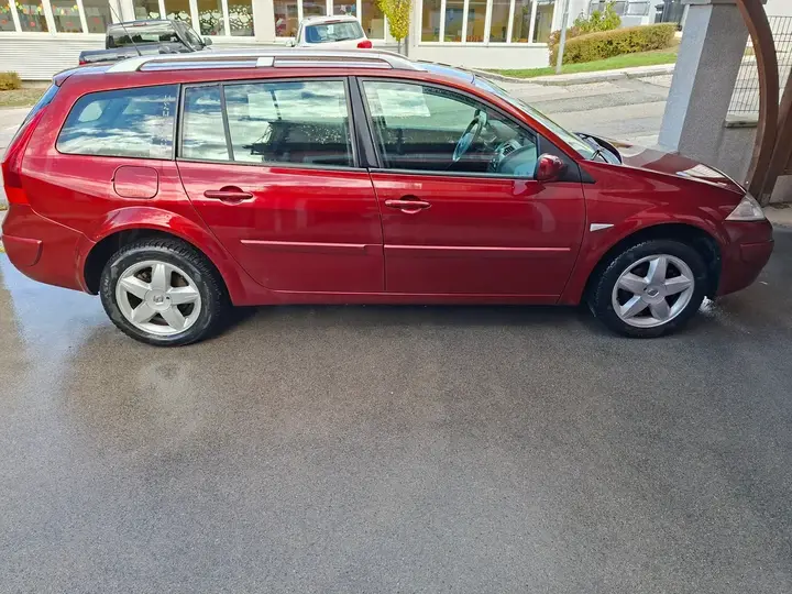 Renault Mégane 2007 photo 2