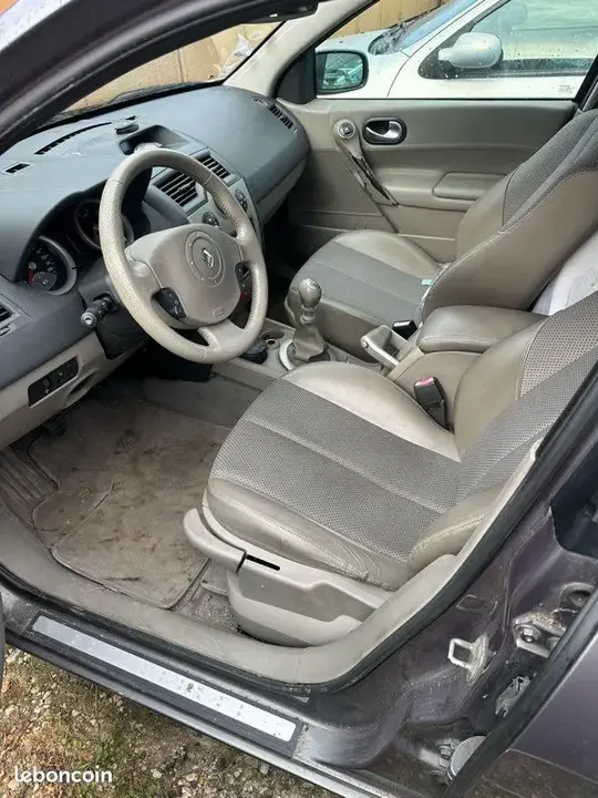 Renault Megane 2005 photo 2