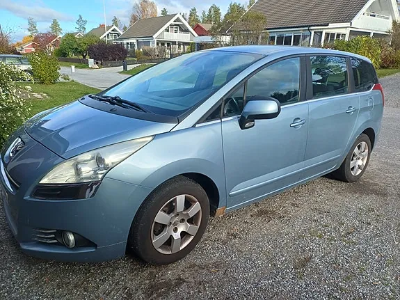 Peugeot 5008 2009 photo 3