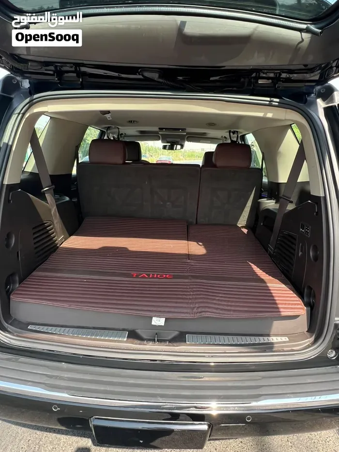 Chevrolet Tahoe 2020 photo 2