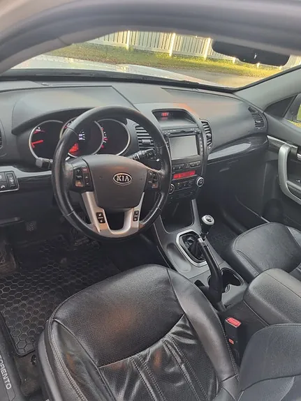 Kia Sorento 2013 photo 4