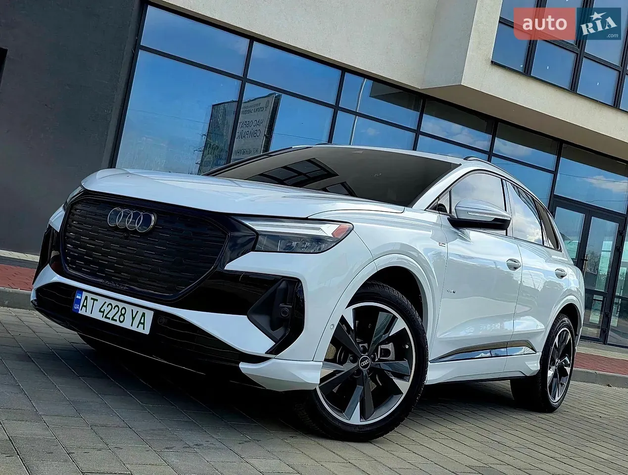 Audi Q4 E-Tron 2023 photo 5