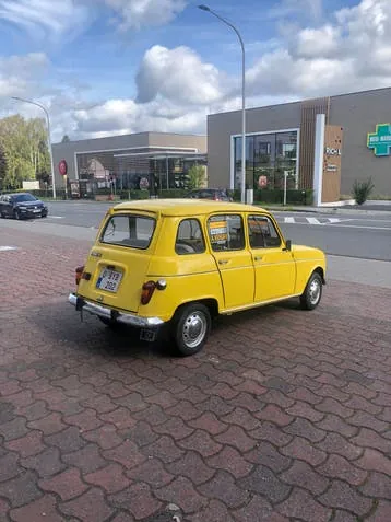 Renault 4Tl