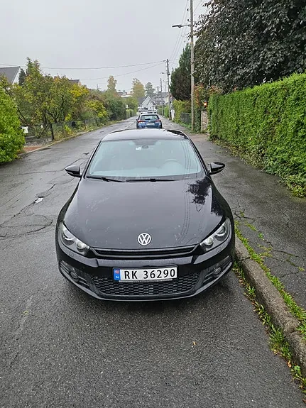 Volkswagen Scirocco 2011 photo 2