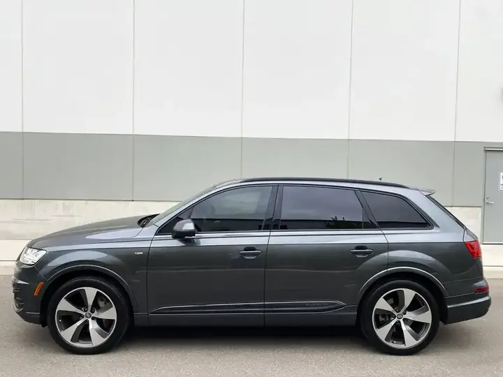Audi Q7 2018 photo 5