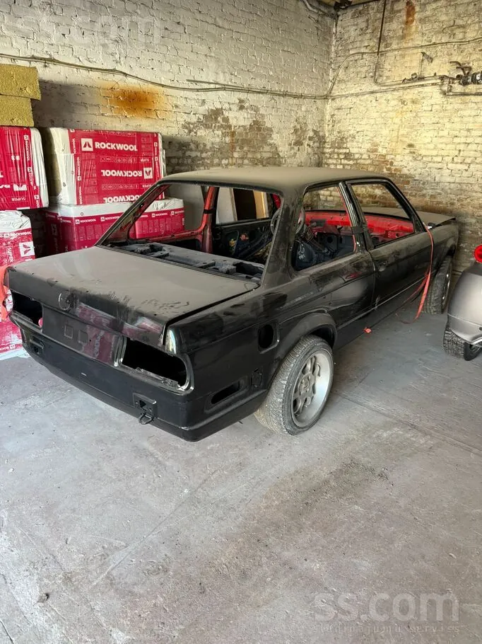 BMW 328 1989 photo 5