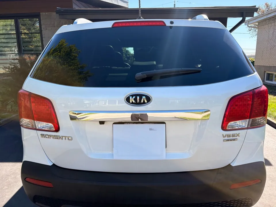 Kia Sorento 2013 photo 3