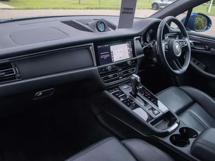 Porsche Macan 2024 photo 3