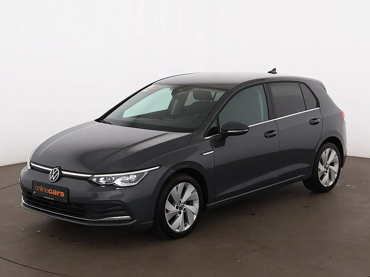 Volkswagen Golf 2024 photo 2