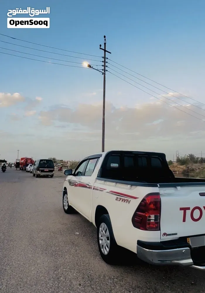 Toyota Hilux 2024 photo 2