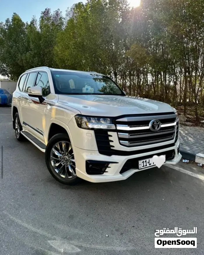 Toyota Hilux 2024 photo 4