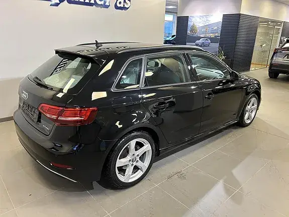 Audi E-Tron 2018 photo 3