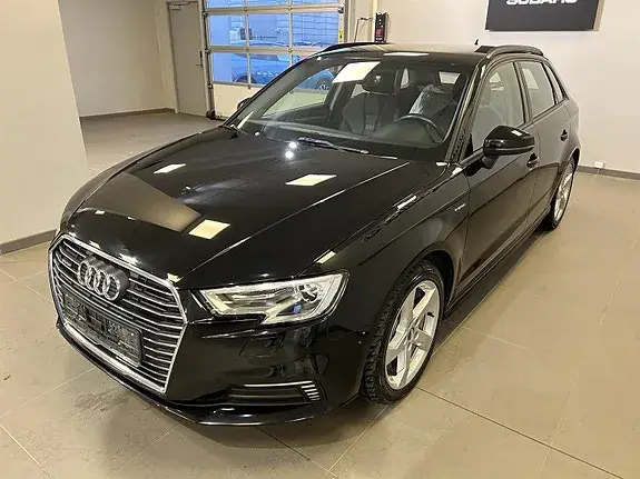 Audi E-Tron 2018 photo 2