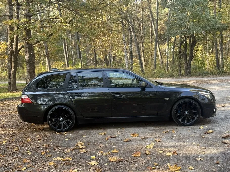 BMW 525 2008 photo 4