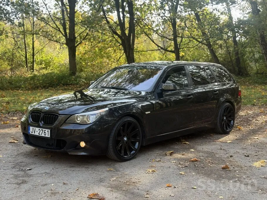 BMW 525