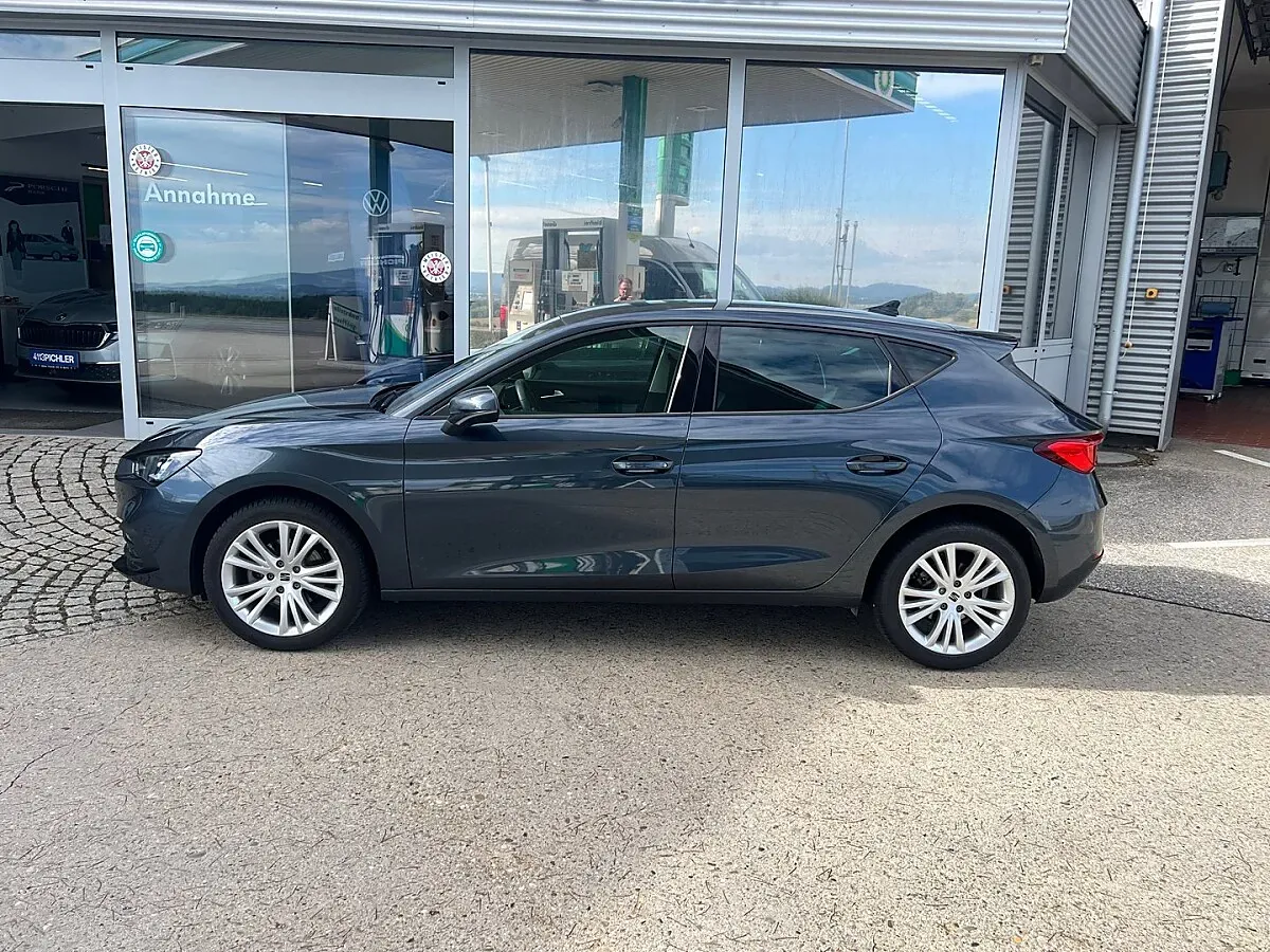 Seat Leon 2024 photo 3