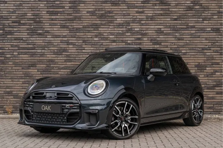 Mini Cooper S 2024 photo 2