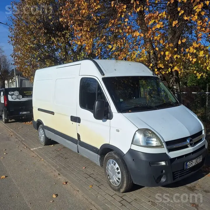 Opel Movano
